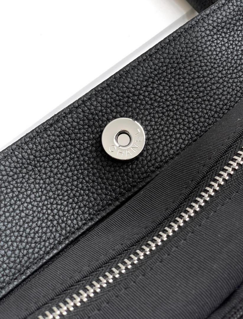 Chanel AS6055 Cerf Leather Exterior Small Tote Bags Bag Black Silver