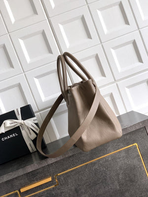 Chanel AS6056 Cerf Leather Exterior Medium Tote Bags Gray - Default Title - View 2