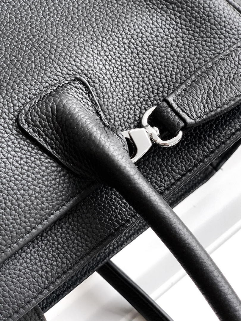 Chanel AS6056 Cerf Leather Exterior Medium Tote Bags Black Silver