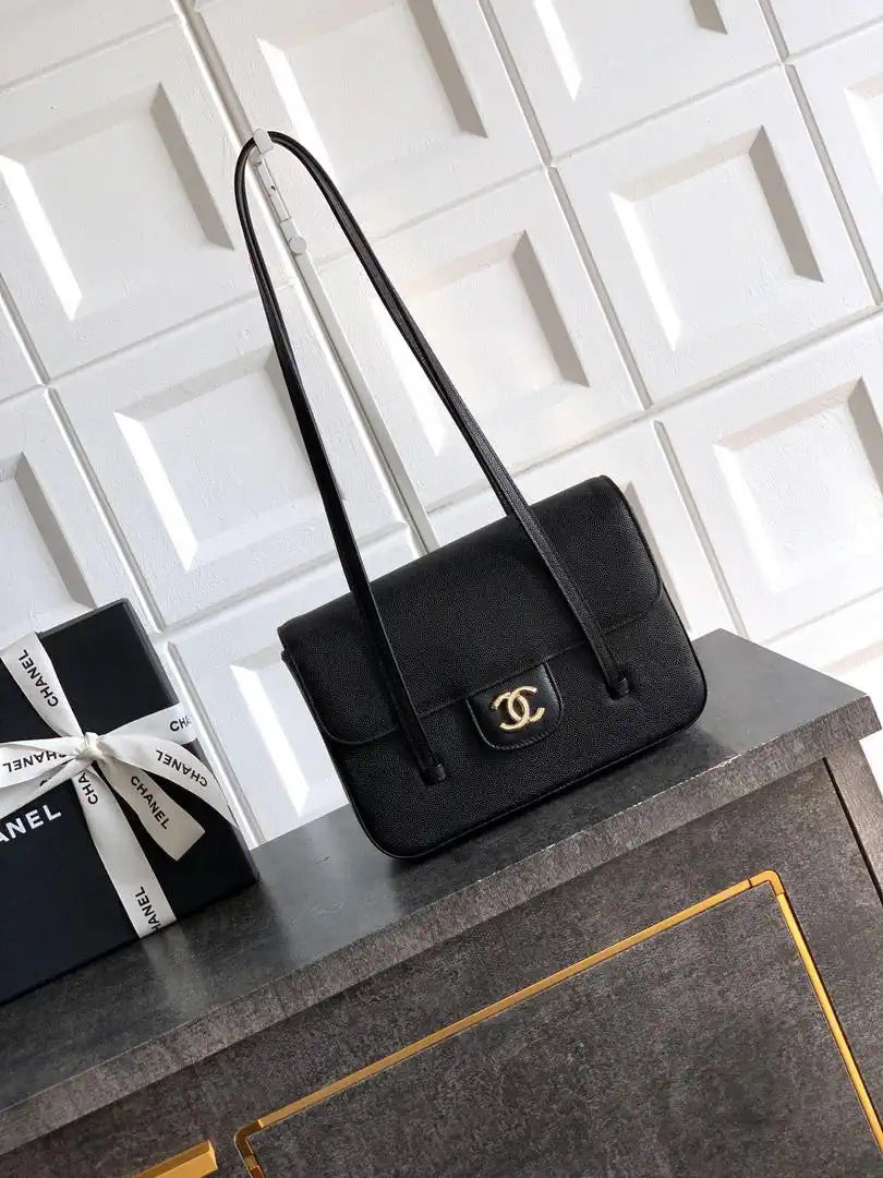 Chanel AS6130 Small Flap Bag Grained Shiny Calfskin & Gold-Tone Metal Black
