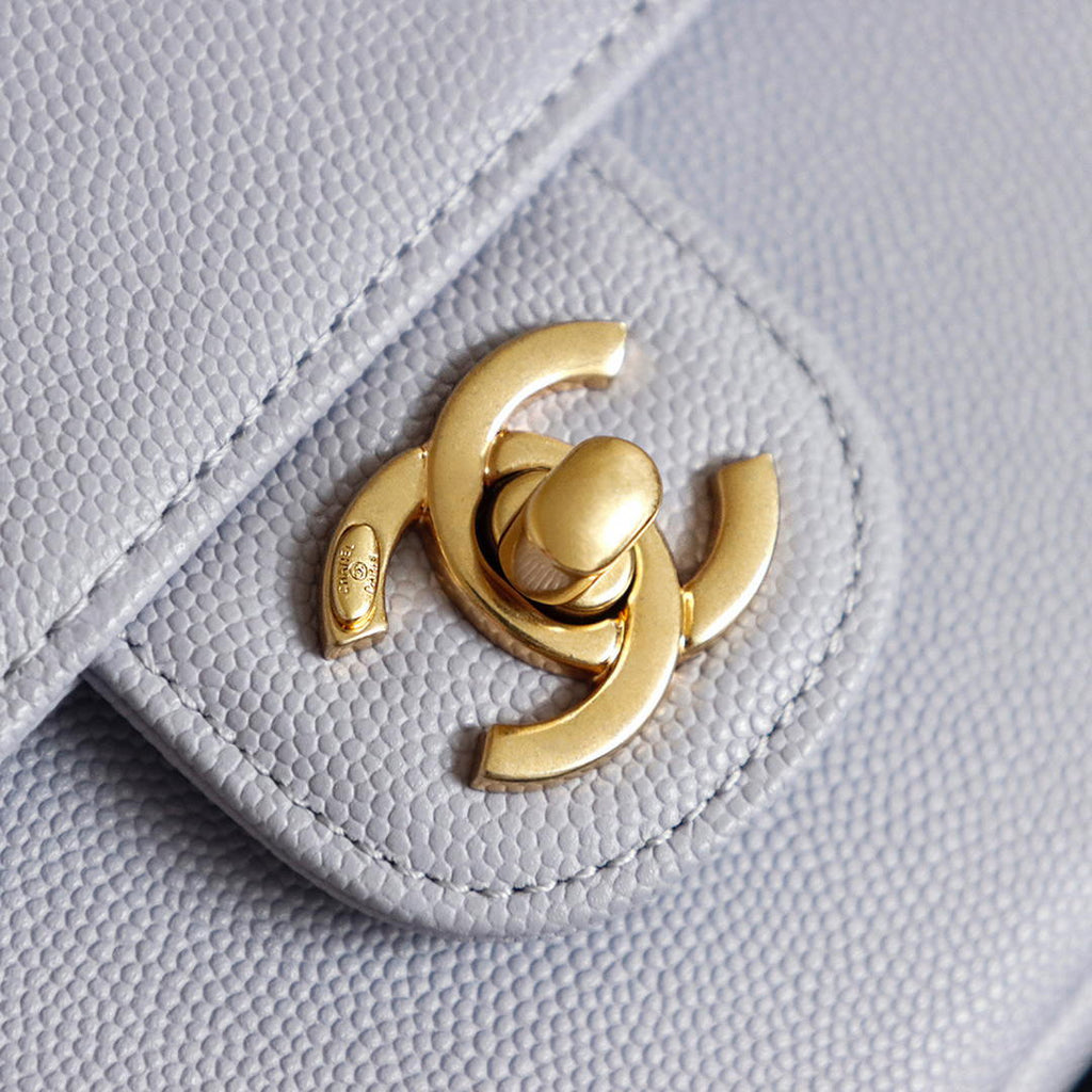 Chanel AS6130 Small Flap Bag Grained Shiny Calfskin & Gold-Tone Metal Light Purple
