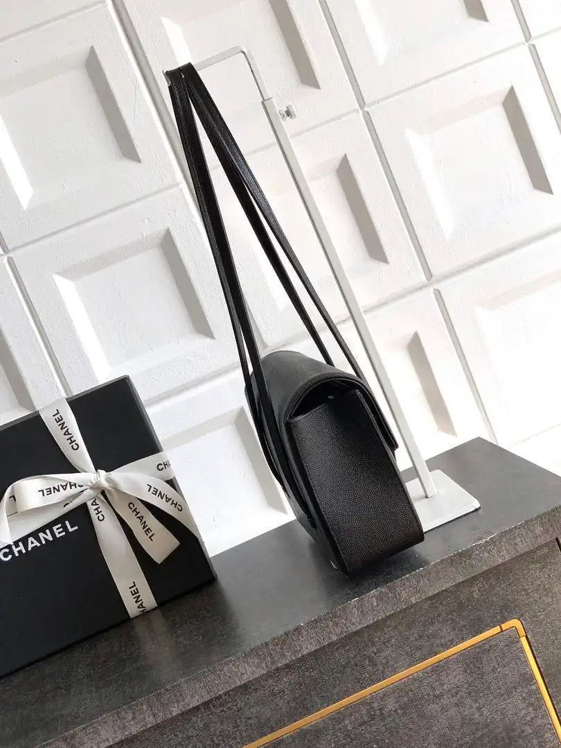Chanel AS6130 Small Flap Bag Grained Shiny Calfskin & Gold-Tone Metal Black