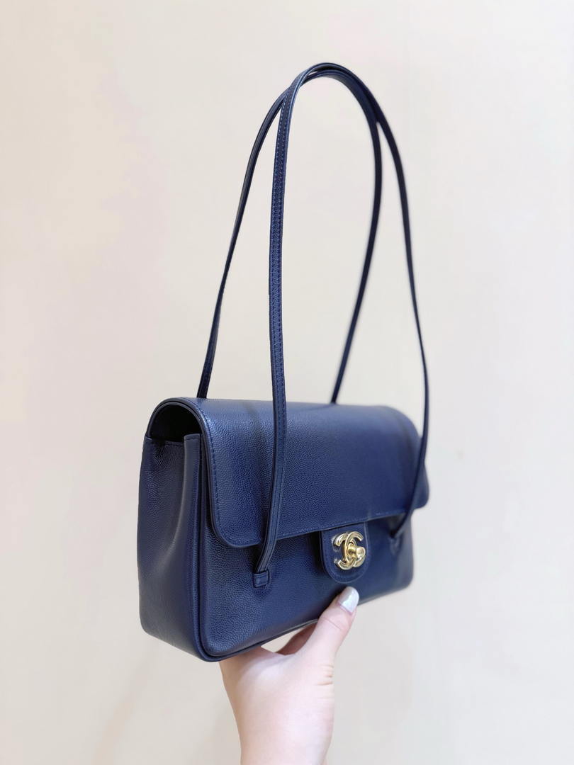 Chanel AS6130 Small Flap Bag Grained Shiny Calfskin & Gold-Tone Metal Navy Blue