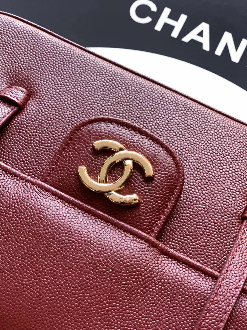 Chanel AS6130 Small Flap Bag Grained Shiny Calfskin & Gold-Tone Metal Wine Red