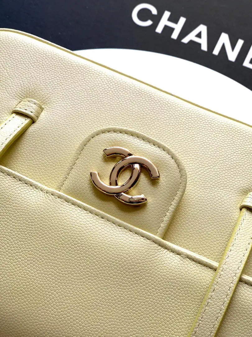 Chanel AS6130 Small Flap Bag Grained Shiny Calfskin & Gold-Tone Metal Light Yellow