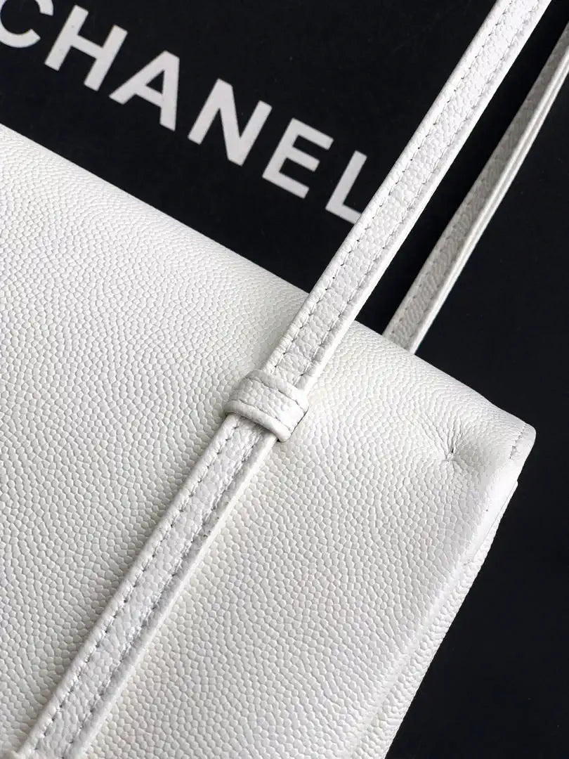 Chanel AS6130 Small Flap Bag Grained Shiny Calfskin & Gold-Tone Metal White