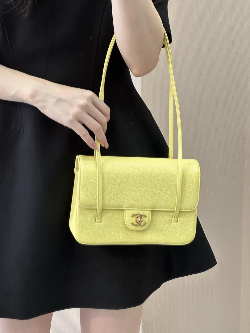 Chanel AS6130 Small Flap Bag Grained Shiny Calfskin & Gold-Tone Metal Yellow