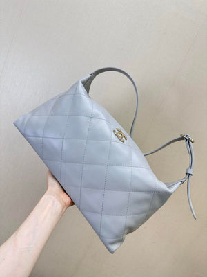 Chanel AS6138 Hobo Handbag Shiny Lambskin & Gold-Tone Metal Light Purple - Default Title - View 10