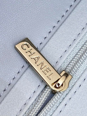 Chanel AS6138 Hobo Handbag Shiny Lambskin & Gold-Tone Metal Light Purple - Default Title - View 12