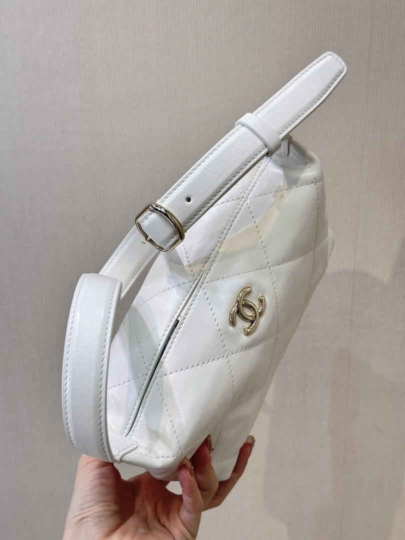 Chanel AS6138 Hobo Handbag Shiny Lambskin & Gold-Tone Metal White