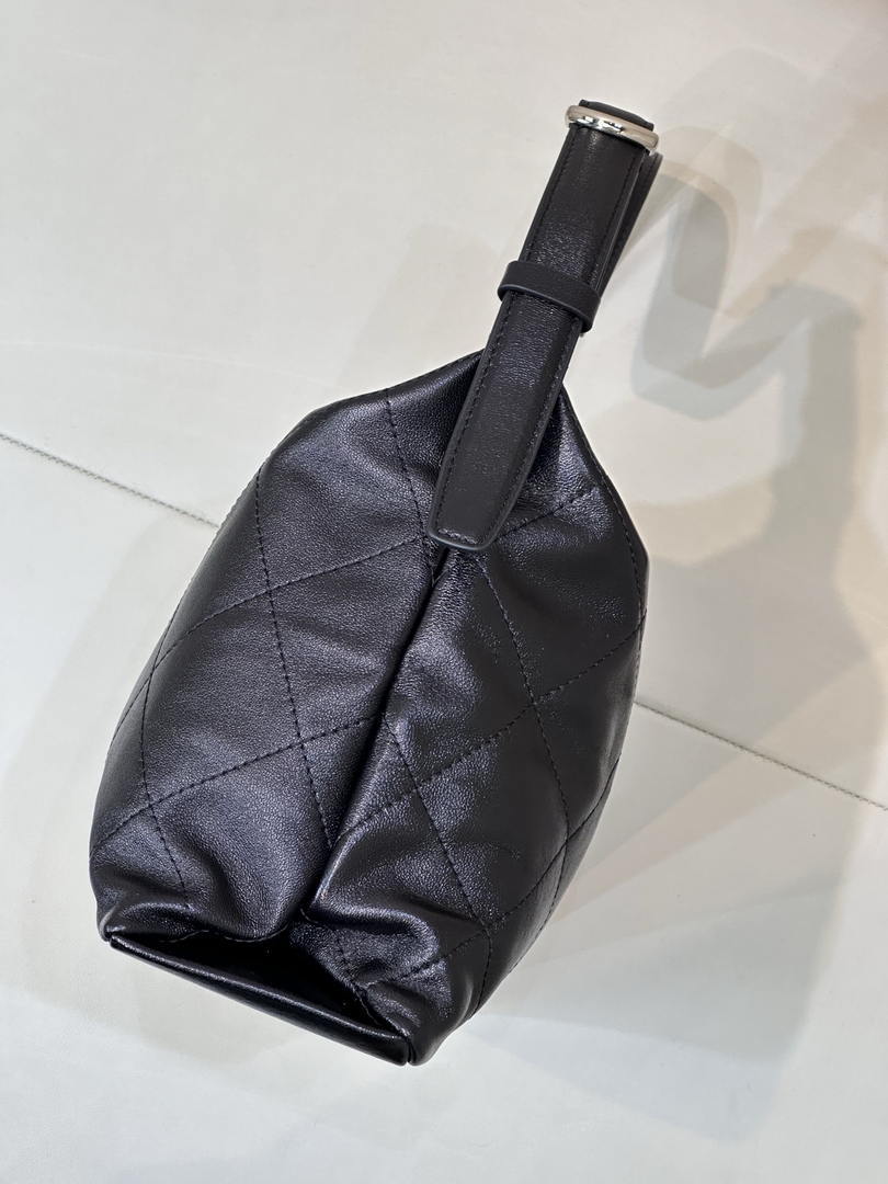 Chanel AS6139 Large Hobo Handbag Shiny Lambskin & Gold-Tone Metal Black - Default Title - View 6