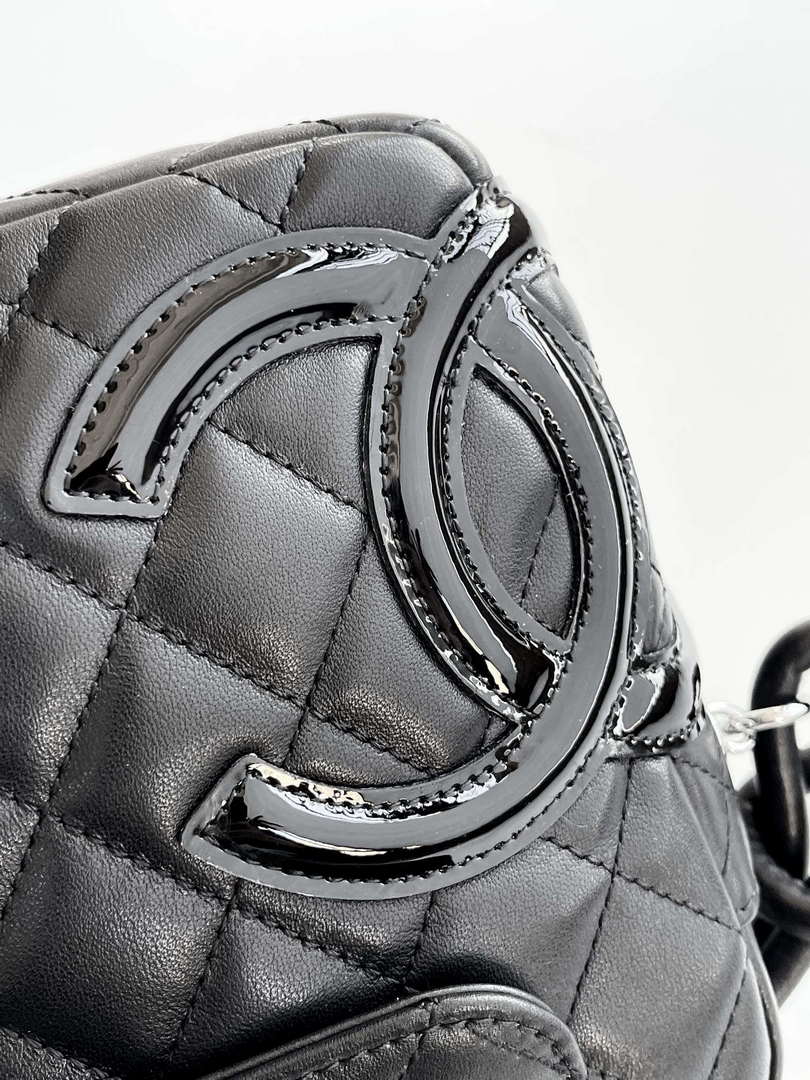 Chanel AS6326 Vintage Camera Case Bag Lambskin Black with Patent CC