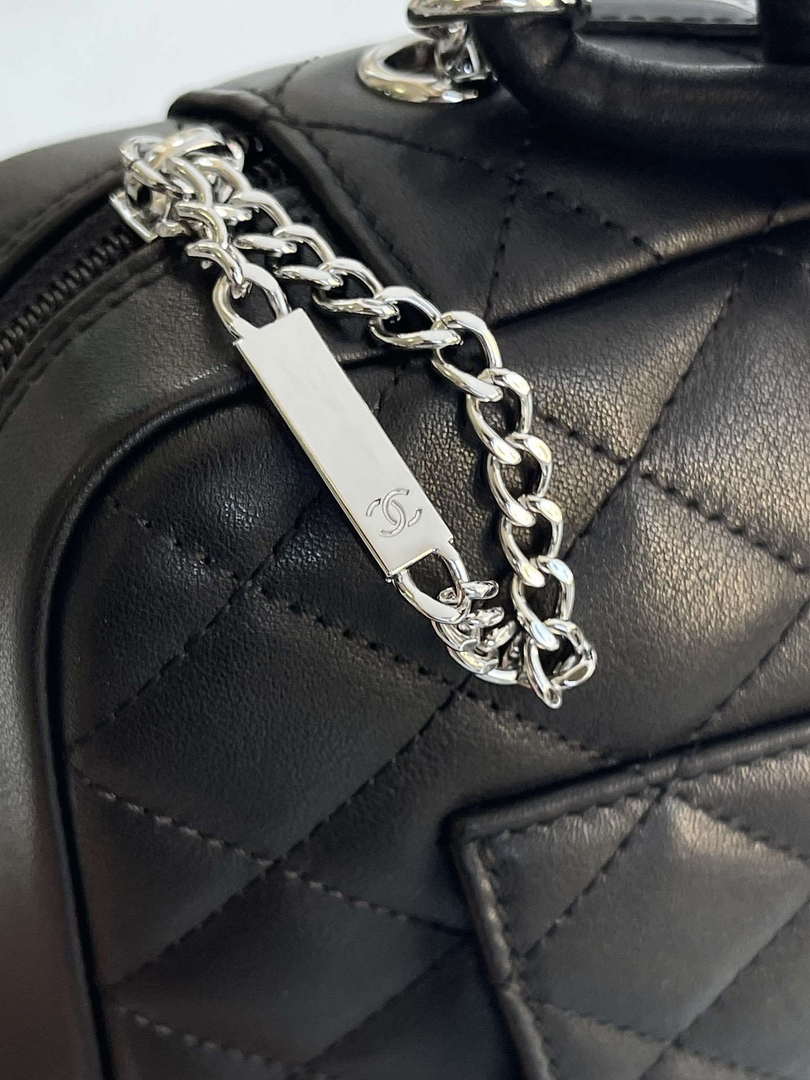 Chanel AS6326 Vintage Camera Case Bag Lambskin Black with Patent CC - Default Title - View 7