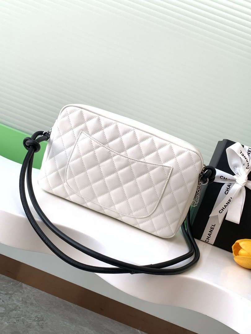 Chanel AS6326 Vintage Camera Case Bag Lambskin White