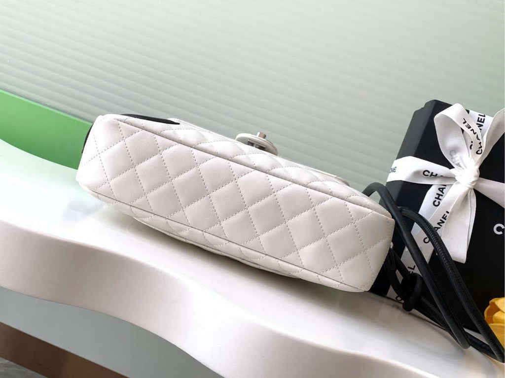 Chanel AS6326 Vintage Camera Case Bag Lambskin White