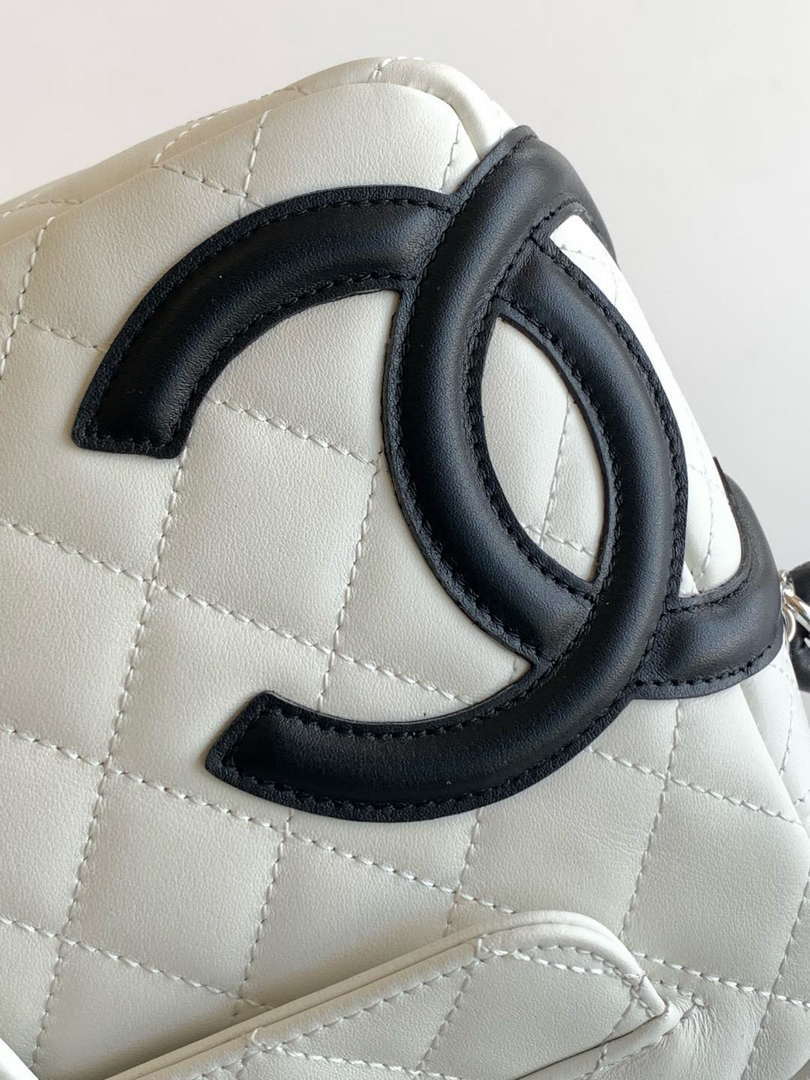 Chanel AS6326 Vintage Camera Case Bag Lambskin White