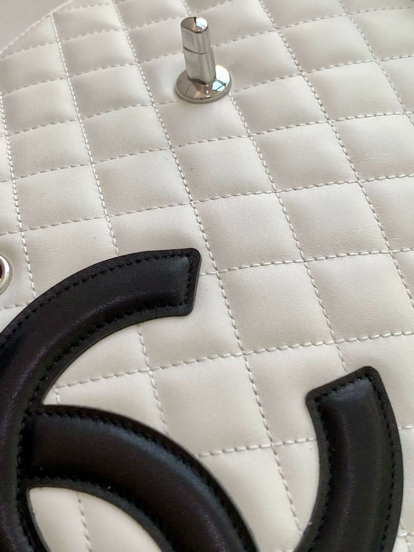 Chanel AS6338 Airport Bag 25P Shopping Bag White