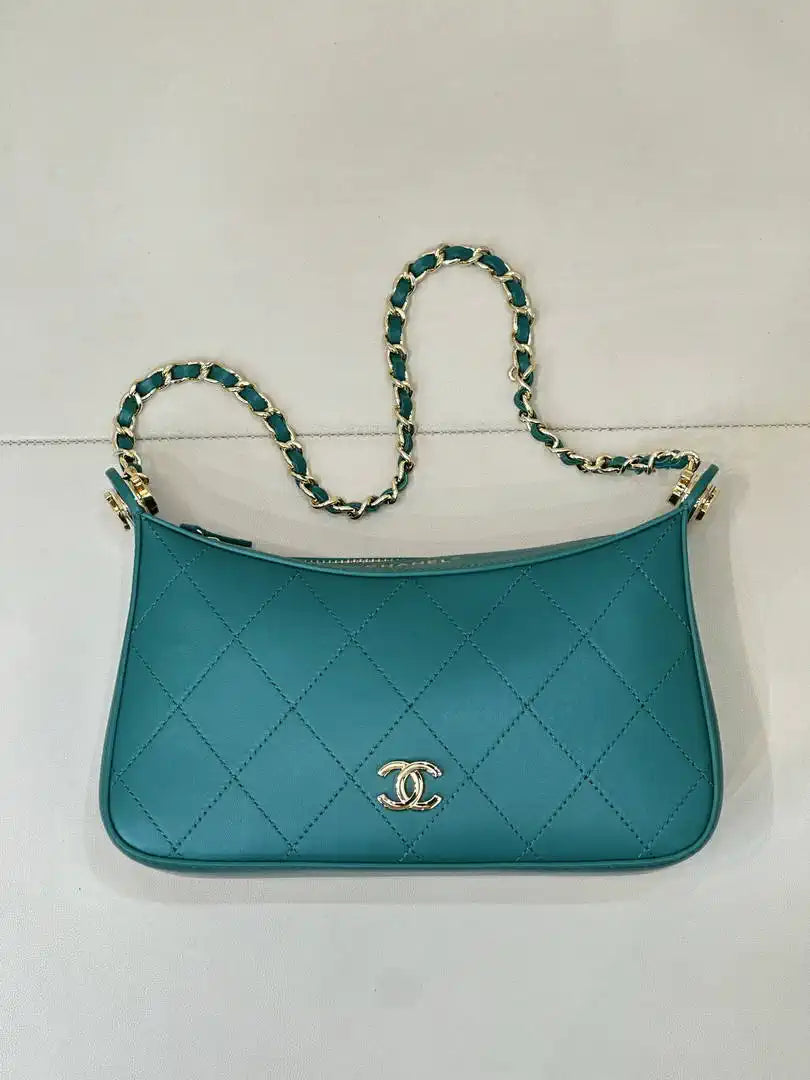 Chanel AS6614 Hobo Small Shoulder Bag Green