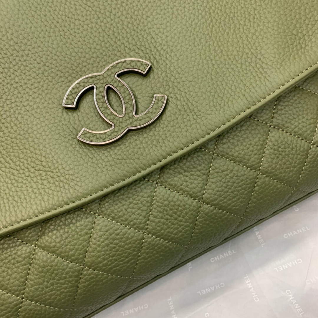 Chanel AS8095 Chanel Flap bag Calfskin Green