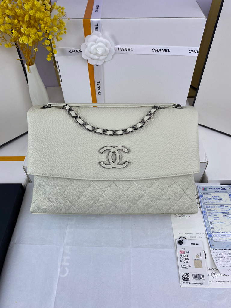 Chanel AS8095 Chanel Flap bag Calfskin White - Default Title - View 1