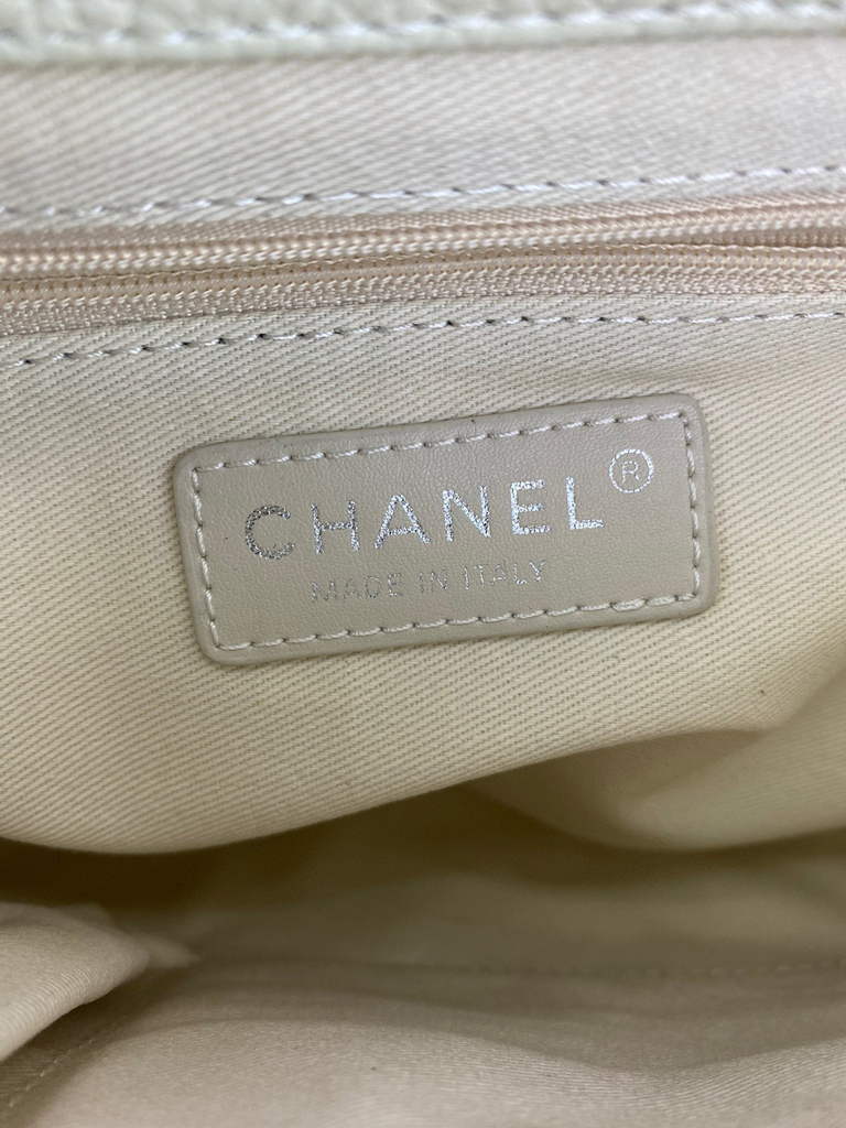 Chanel AS8095 Chanel Flap bag Calfskin White