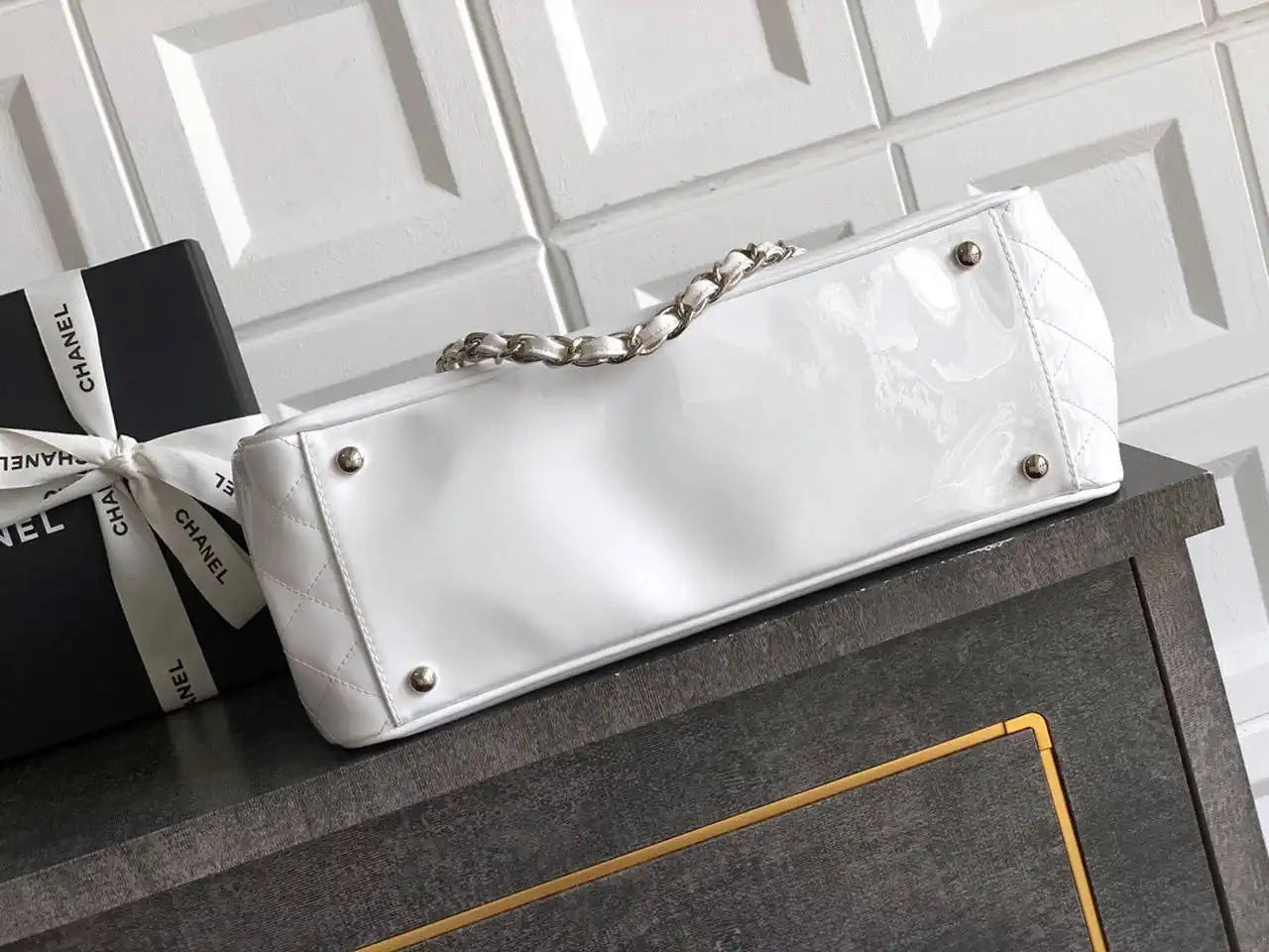 Chanel AS8806 Lipstick Tote Bag White