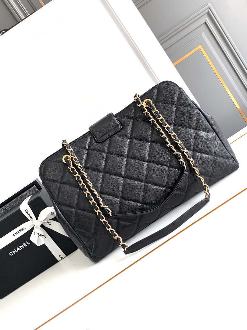 Chanel AS8890 24A MAX Shopping Bag Black Calfskin - Large Size: 29 X 40 X 17 cm - View 3