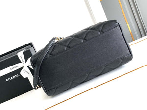 Chanel AS8890 24A MAX Shopping Bag Black Calfskin - Large Size: 29 X 40 X 17 cm - View 13