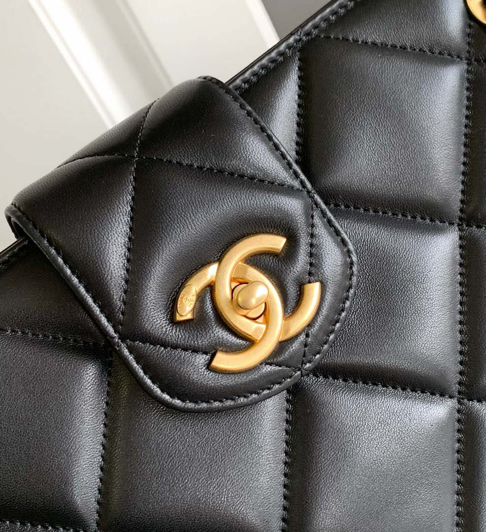 Chanel AS8890 Lambskin 24A MAX Shopping Bag Black