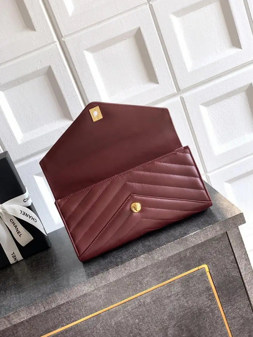 Chanel AS9100 26X Series Clutch Bag AS6646 Wine Red