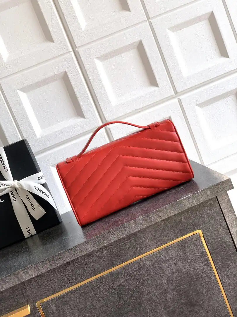 Chanel AS9100 26X Series Clutch Bag AS6646 Red
