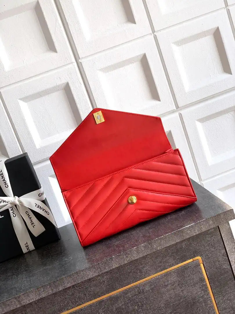 Chanel AS9100 26X Series Clutch Bag AS6646 Red