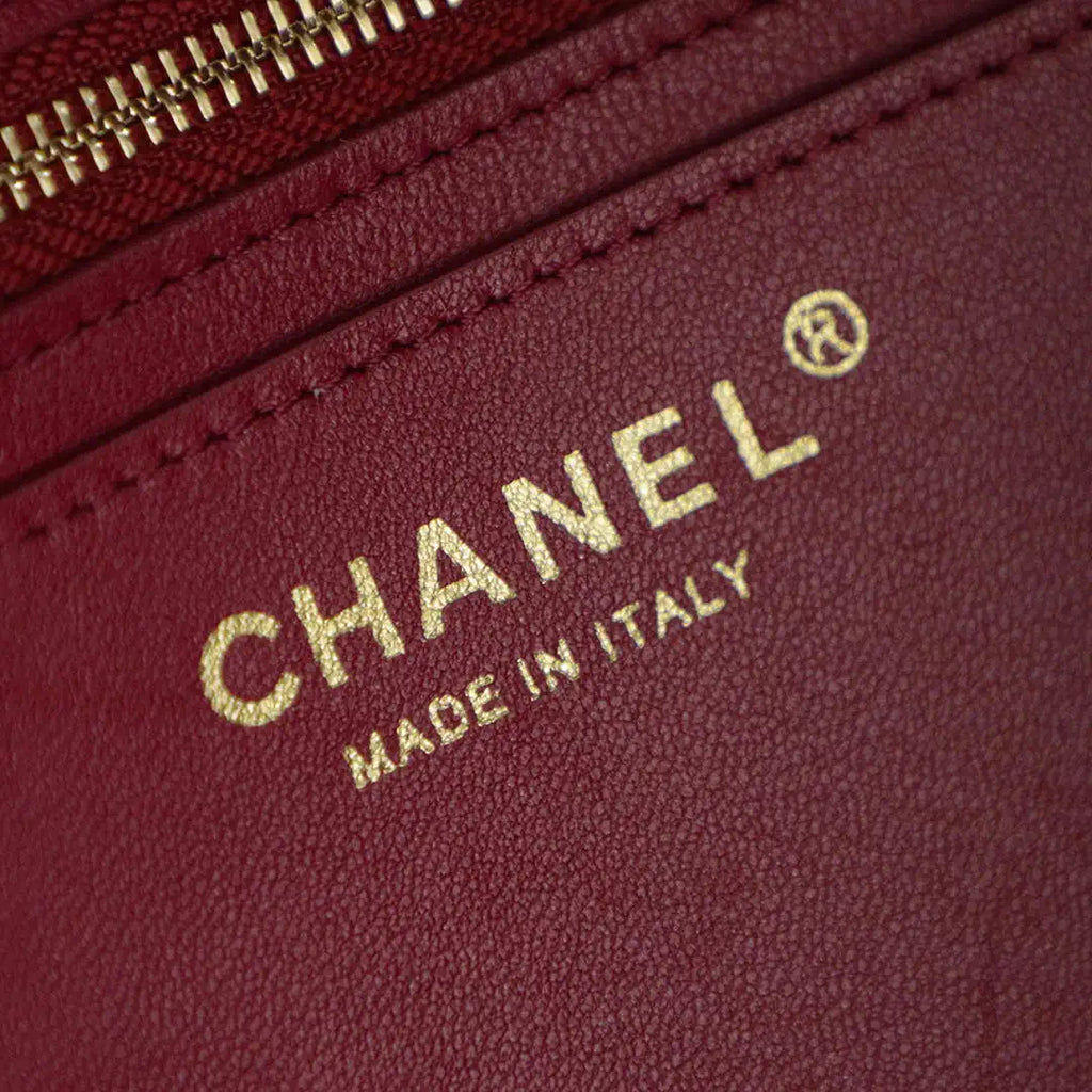 Chanel AS9101 Clarence 2026 SS Runway Collection Shopping Bag Red