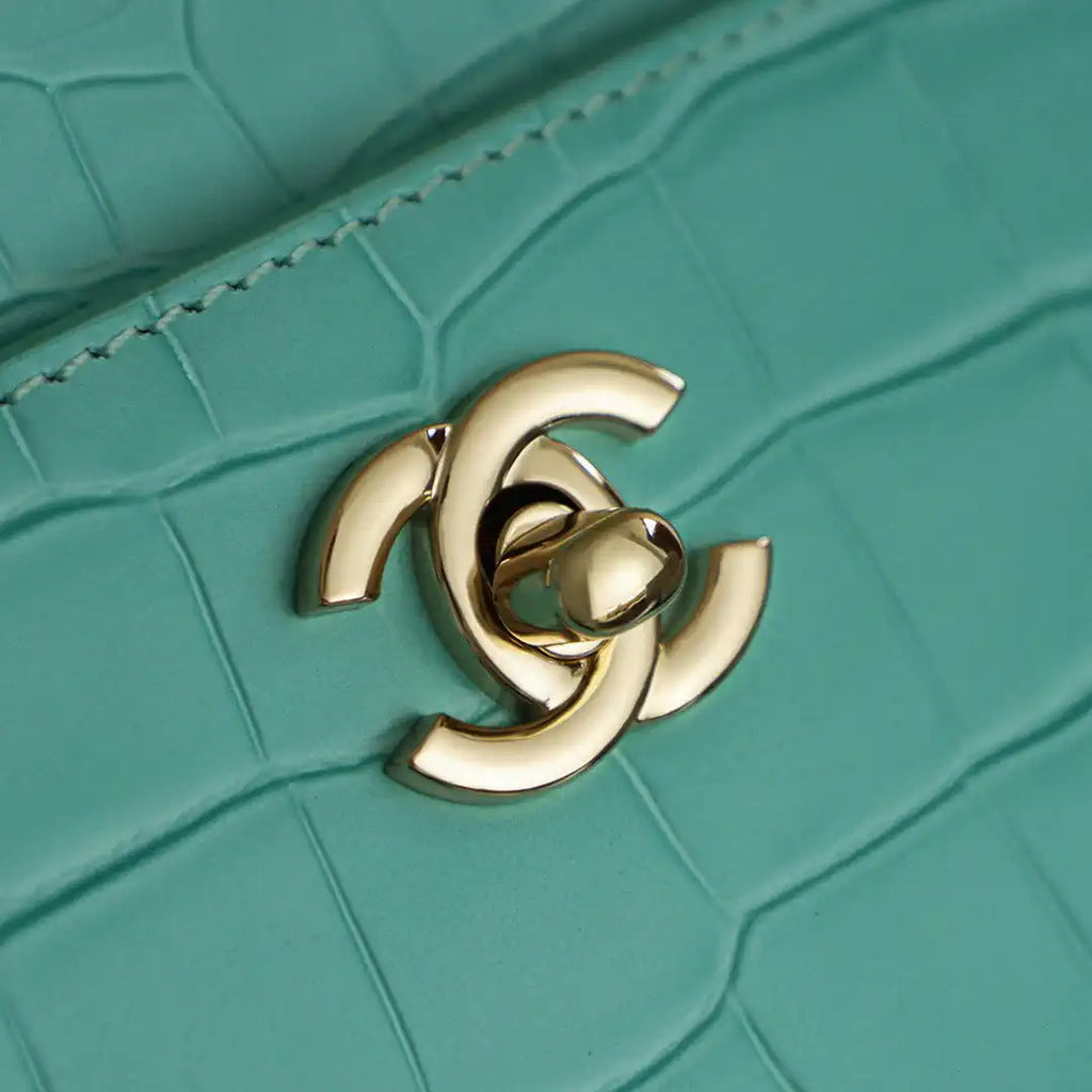 Chanel AS9106 26 SS Runway Collection Shopping Bag Crocodile-embossed Calfskin Blue