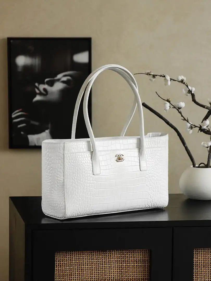 Chanel AS9106 26 SS Runway Collection Shopping Bag Crocodile-embossed Calfskin White