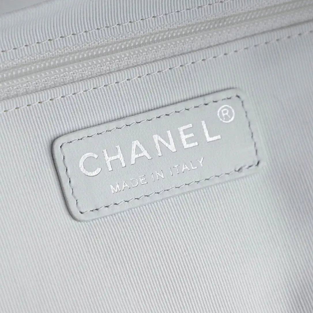 Chanel AS9904 Vegetable basket Shopping Bag Calfskin White As5951