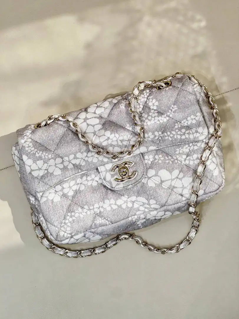 Chanel Beach Fabric Printed Pattern CF Medium Flap Bag AS5430 Gray