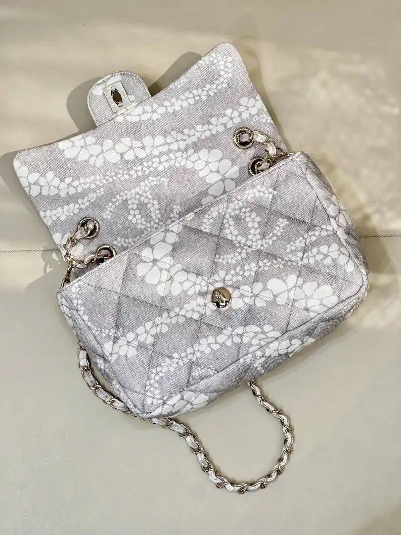 Chanel Beach Fabric Printed Pattern CF Medium Flap Bag AS5430 Gray