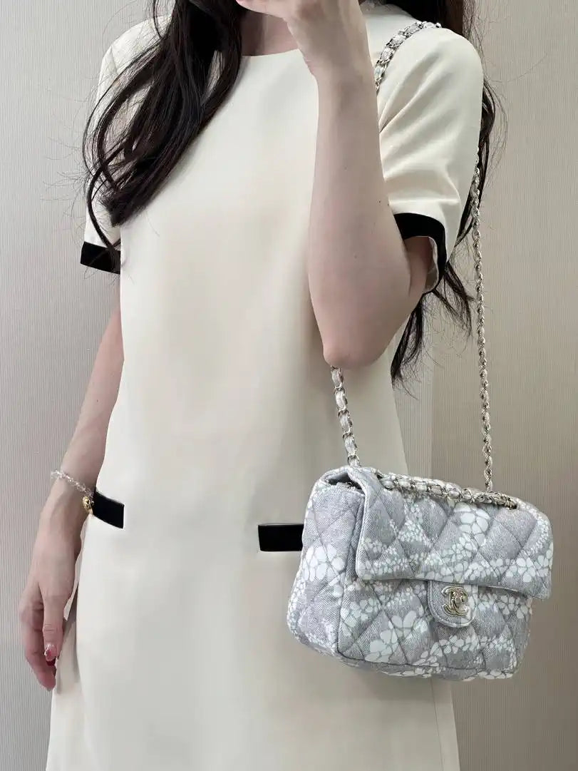 Chanel Beach Fabric Printed Pattern CF Medium Flap Bag AS5430 Gray