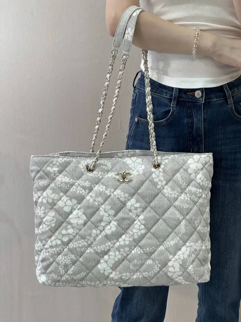 Chanel Beach Fabric Printed Pattern Shopping Bag AS5429 Gray