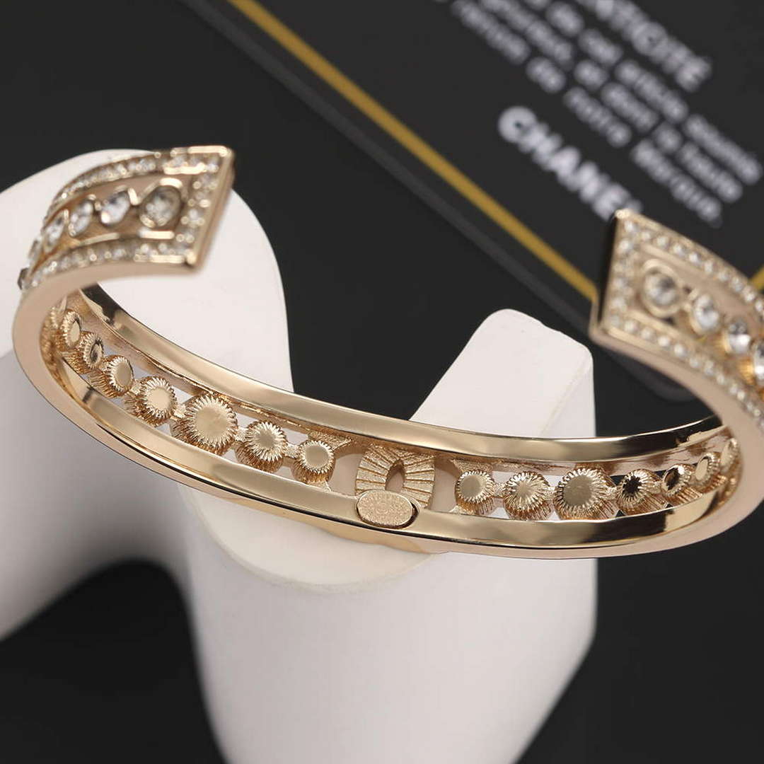 Chanel Bracelet Jewelry Designer CC31755
