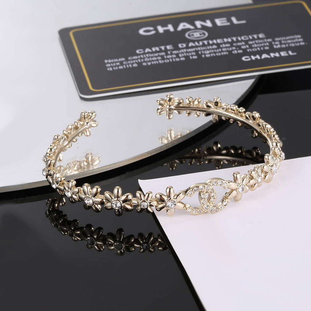 Chanel Bracelet Jewelry Designer CC31758