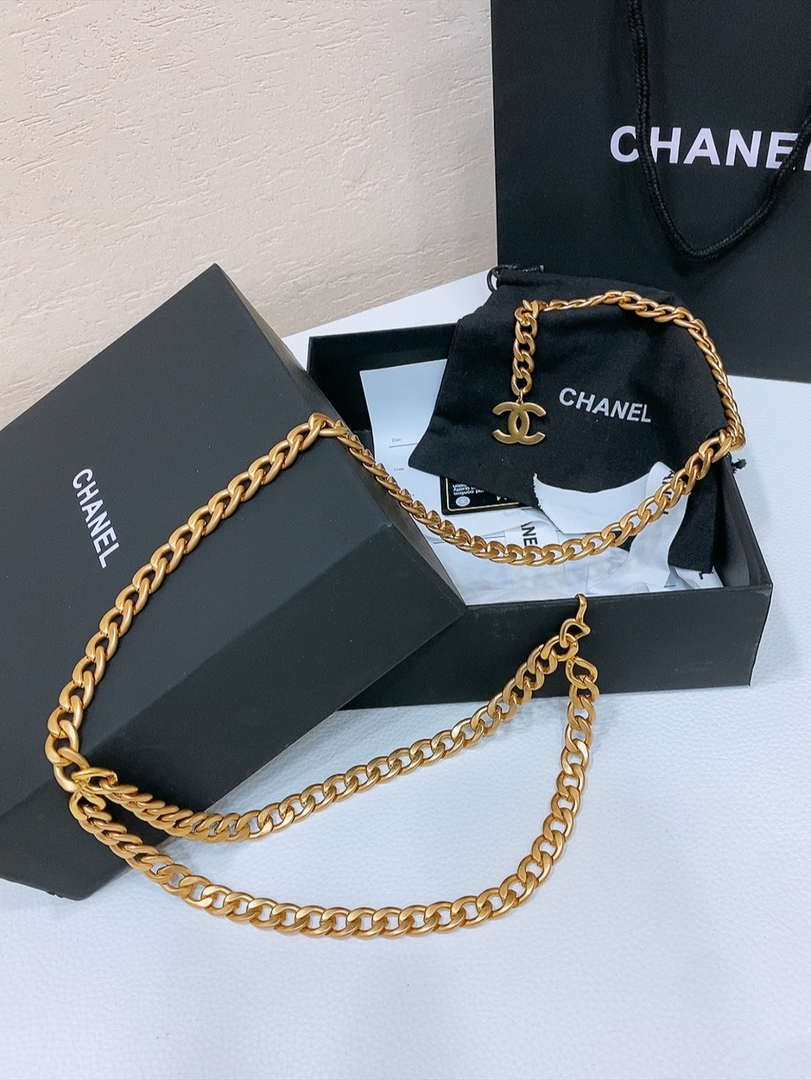Chanel brass metal Classic chain logo waist chain AA0959