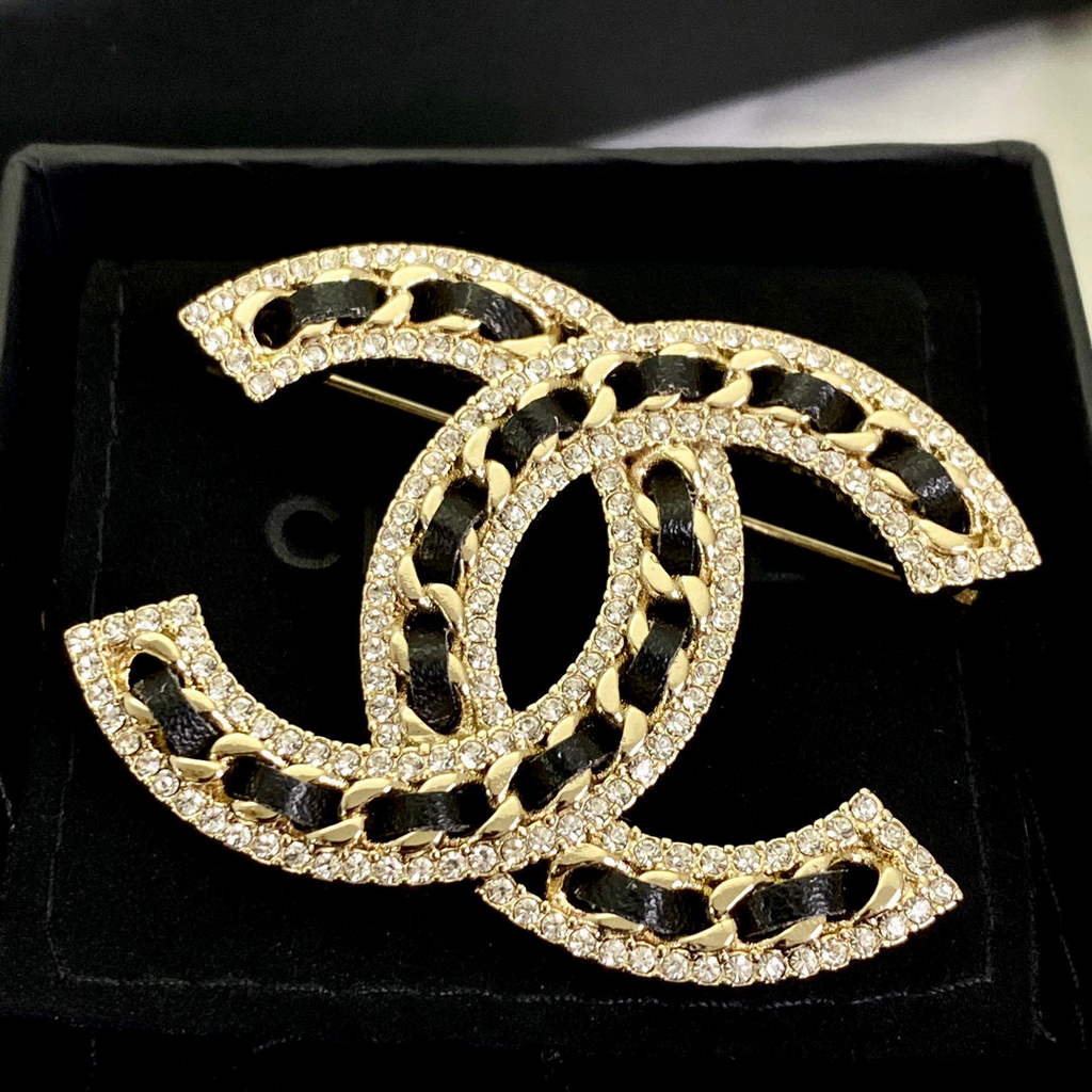 Chanel Brooch Chanel Designer Jewelry CC30667 - Default Title - View 1