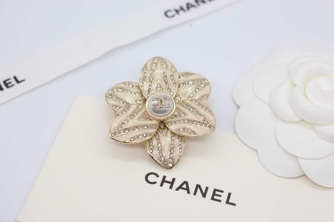 Chanel Brooch Fashion Jewelry CC31849