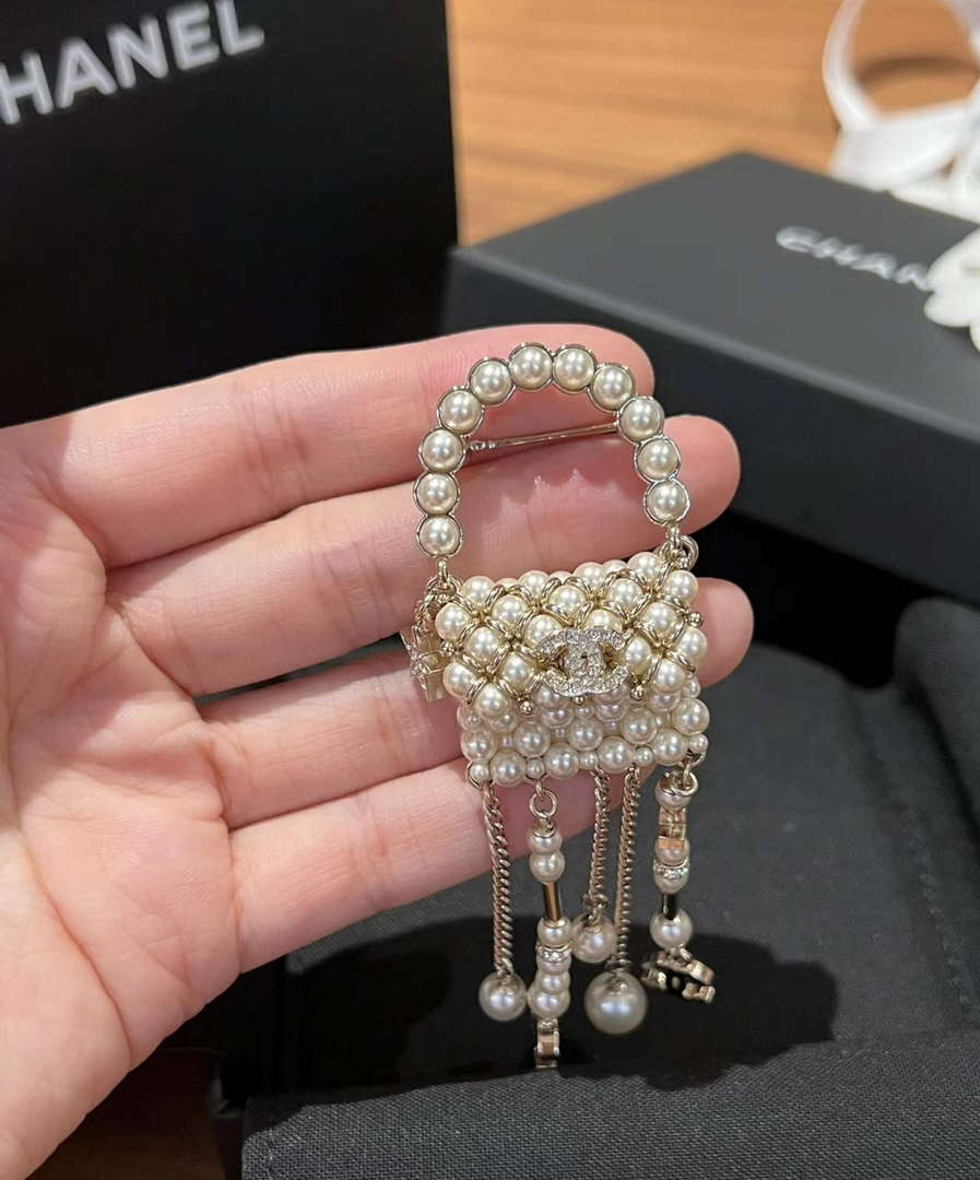 Chanel Brooch Fashion Jewelry CC31854 - Default Title - View 1