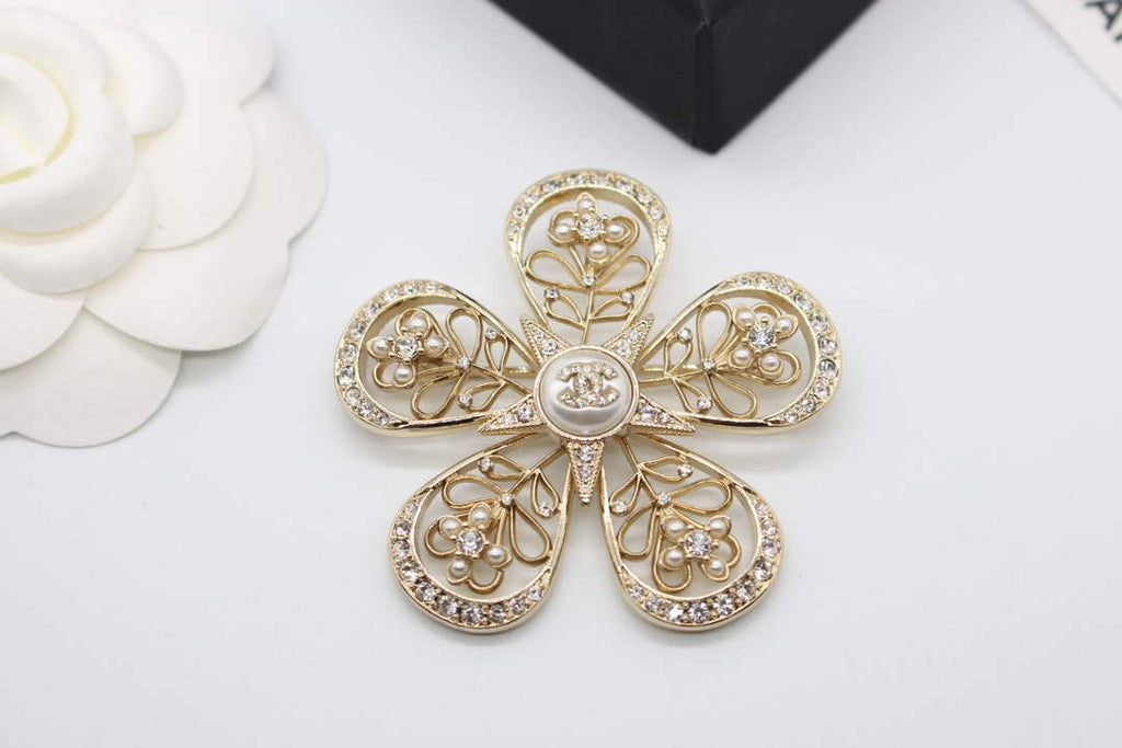 Chanel Brooch Fashion Jewelry CC31855
