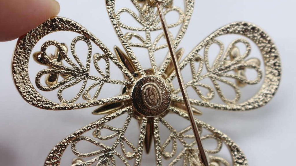 Chanel Brooch Fashion Jewelry CC31855