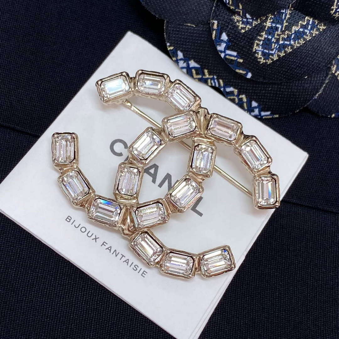 Chanel Brooch Fashion Jewelry CC31856