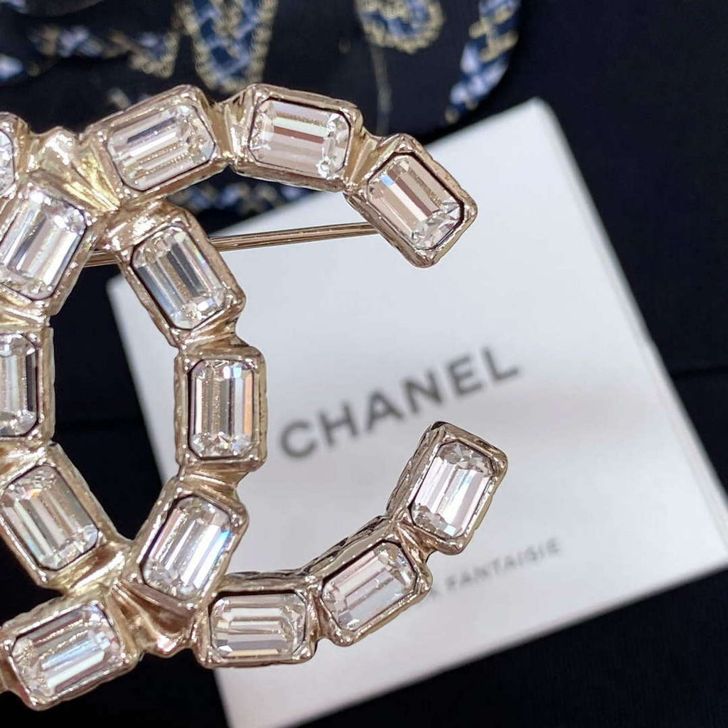 Chanel Brooch Fashion Jewelry CC31856